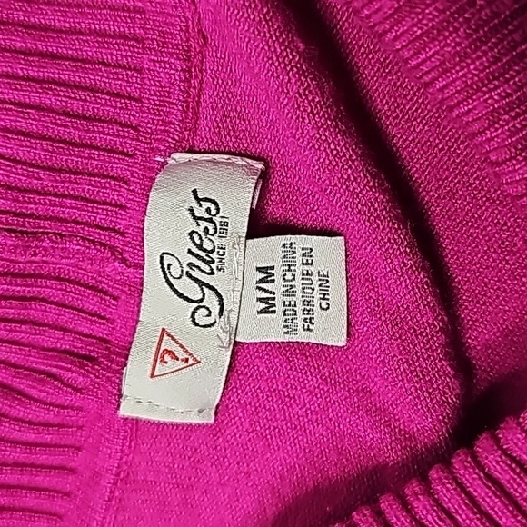 Guess medium pink long sleeve sweater - Picture 5 of 6